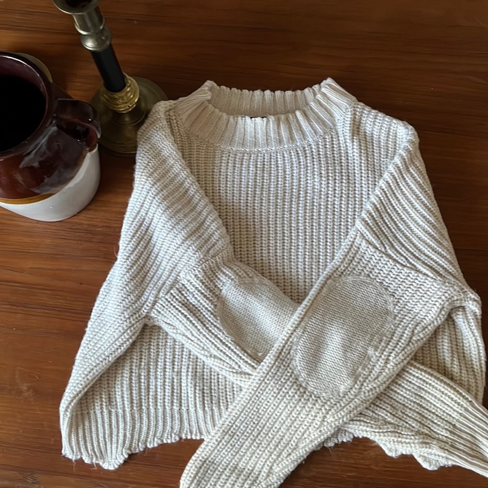 Raw Hem Cropped Sweater